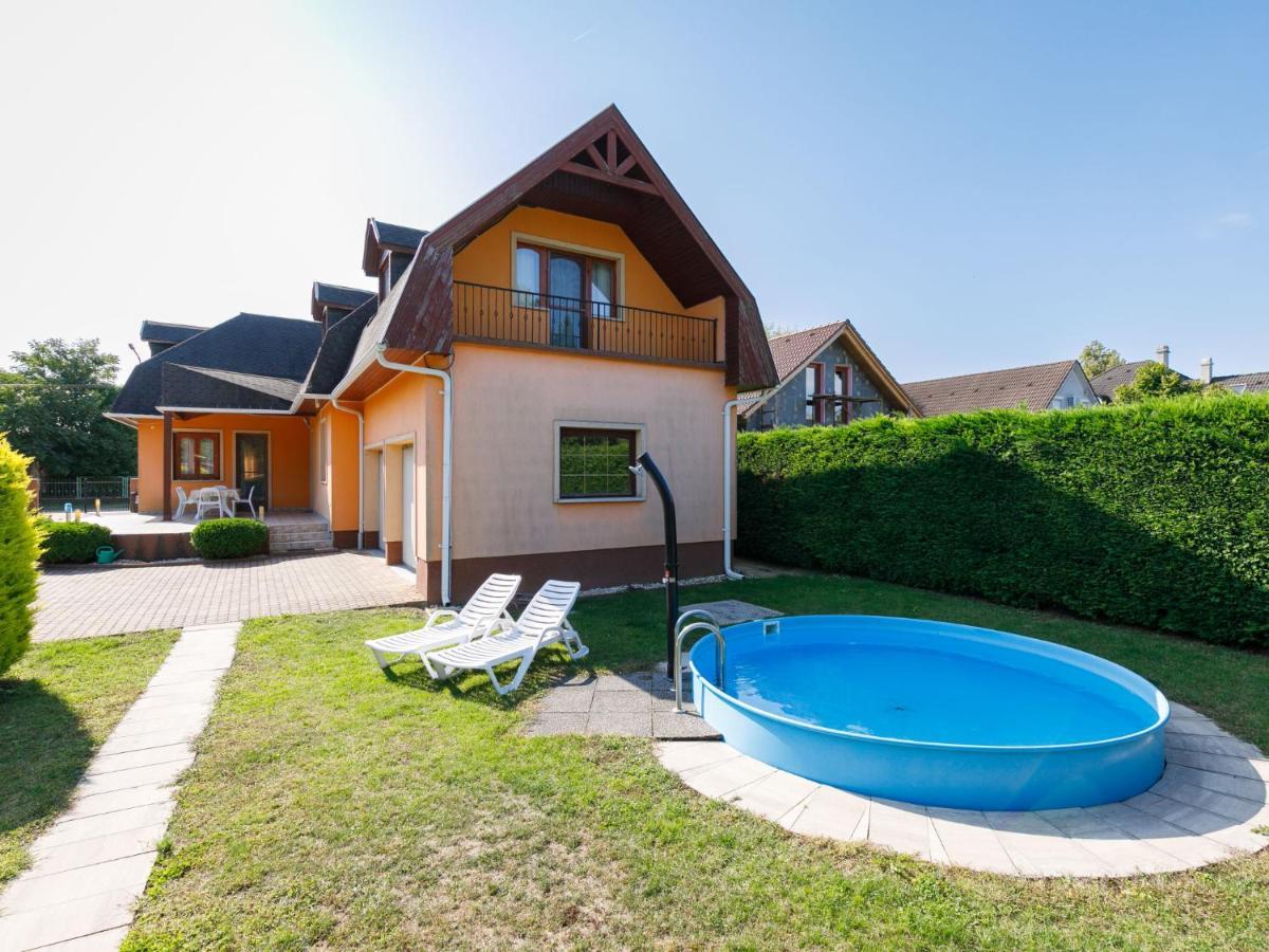 Holiday Home Narcisse By Interhome Balatonszarszo Exterior photo
